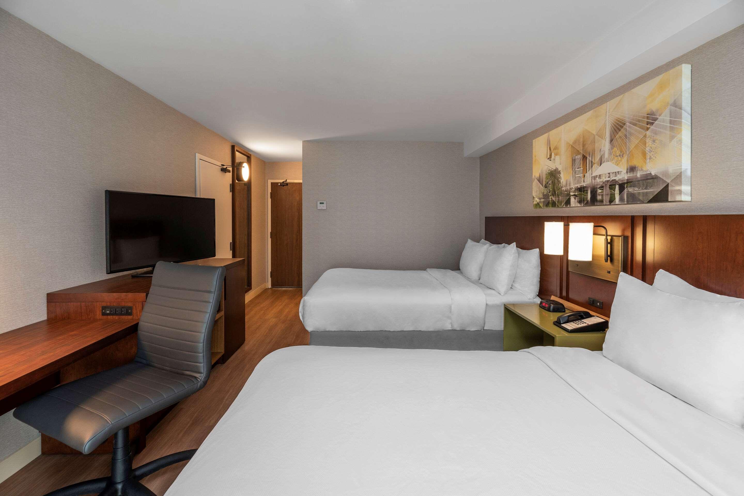 Comfort Inn Waterloo Exteriör bild